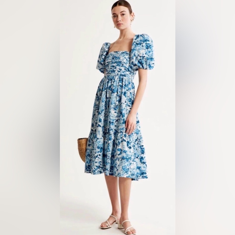 Abercrombie & Fitch Poplin Puff-Sleeve Midi Dress